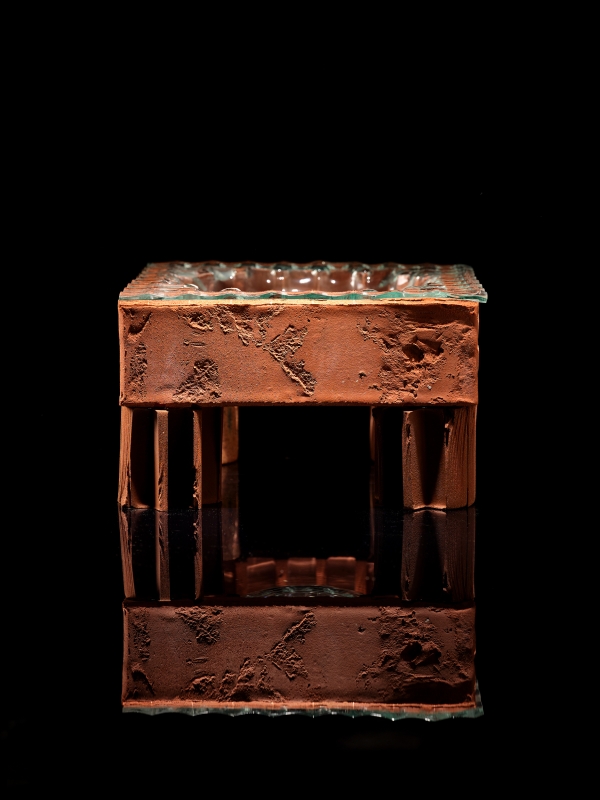 http://www.aurelienveyrat.com/files/gimgs/th-31_22_10_25_Aurélien-Veyrat_Brique-et-Verre_c_studio_b_helle-48.jpg