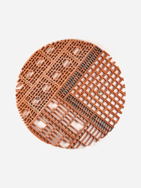 http://www.aurelienveyrat.com/files/gimgs/th-42_Aurélien Veyrat_c_studio_b_helle 0_v2.jpg