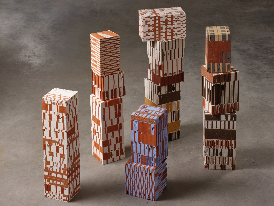 http://www.aurelienveyrat.com/files/gimgs/th-43_Aurélien Veyrat_c_studio_b_helle 48.jpg