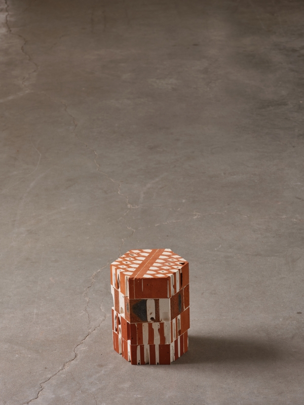http://www.aurelienveyrat.com/files/gimgs/th-43_Aurélien Veyrat_c_studio_b_helle 60.jpg