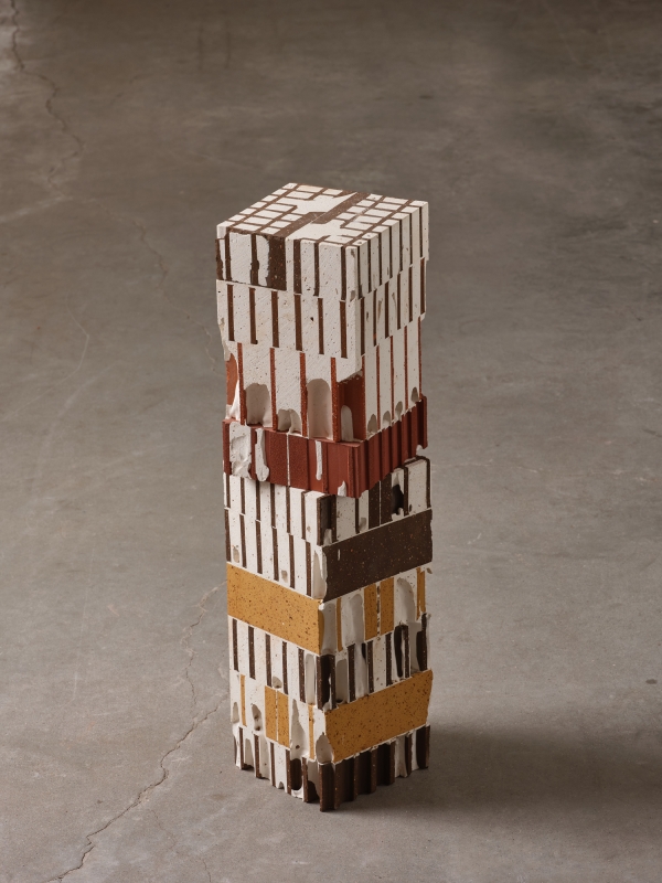 http://www.aurelienveyrat.com/files/gimgs/th-43_Aurélien Veyrat_c_studio_b_helle 55.jpg
