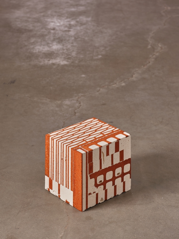 http://www.aurelienveyrat.com/files/gimgs/th-45_Aurélien Veyrat 35.jpg