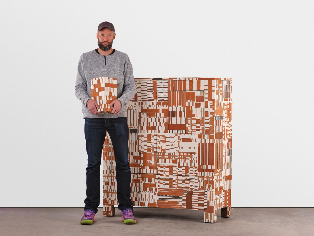 http://www.aurelienveyrat.com/files/gimgs/th-48_Aurélien Veyrat 21_v2.jpg