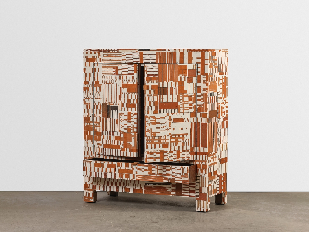 http://www.aurelienveyrat.com/files/gimgs/th-48_Aurélien Veyrat 14_v2.jpg