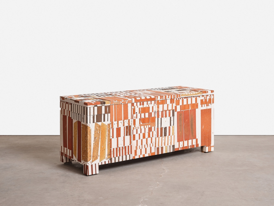 http://www.aurelienveyrat.com/files/gimgs/th-49_Aurélien veyrat_c_studio_b_helle 45.jpg