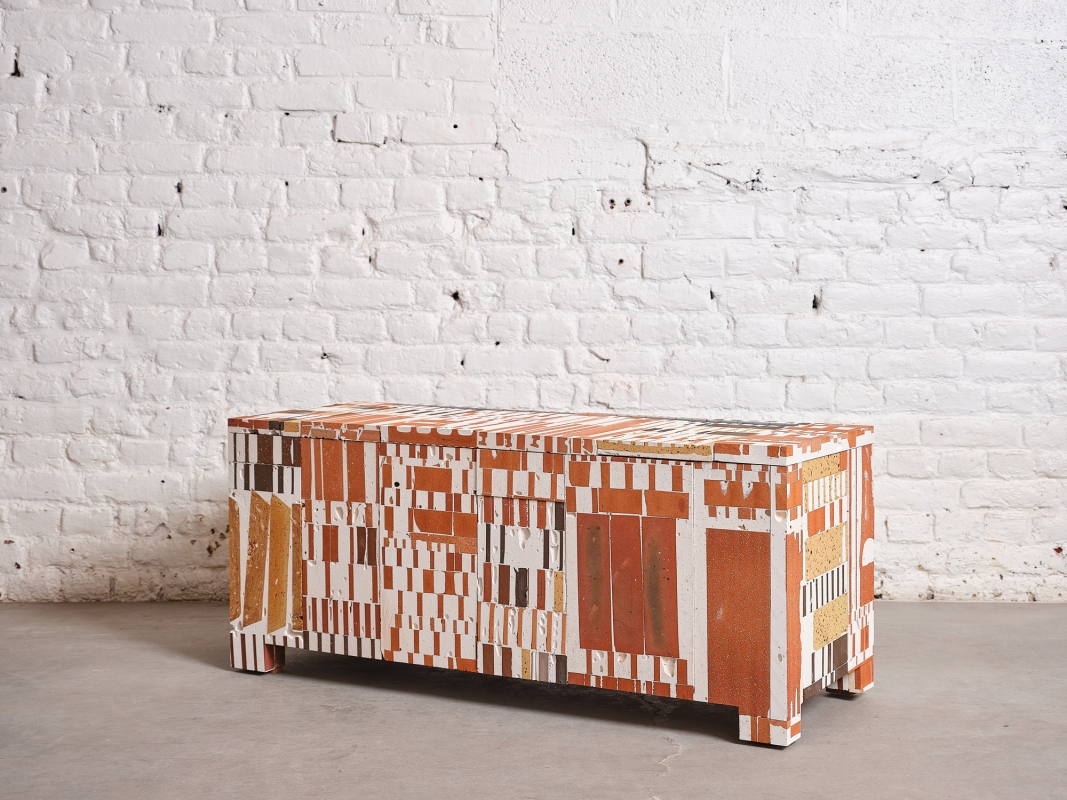 http://www.aurelienveyrat.com/files/gimgs/th-49_Aurélien veyrat_c_studio_b_helle 24.jpg