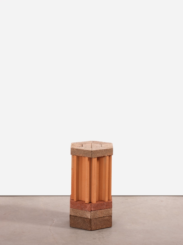 http://www.aurelienveyrat.com/files/gimgs/th-50_Aurélien Veyrat_2500px150dpi_c_studio_b_helle 37.jpg