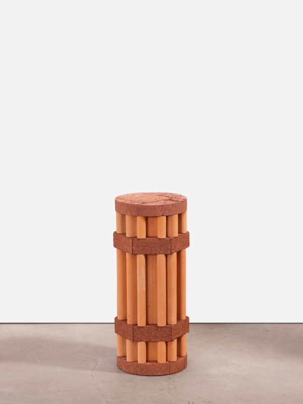 http://www.aurelienveyrat.com/files/gimgs/th-50_Aurélien Veyrat_2500px150dpi_c_studio_b_helle 33.jpg