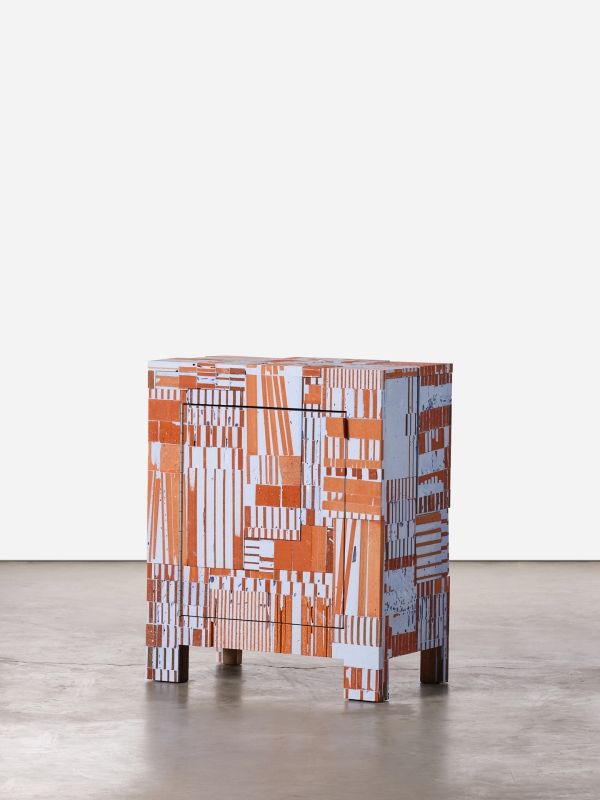 http://www.aurelienveyrat.com/files/gimgs/th-57_Aurélien Veyrat_c_studio_b_helle 85.jpg