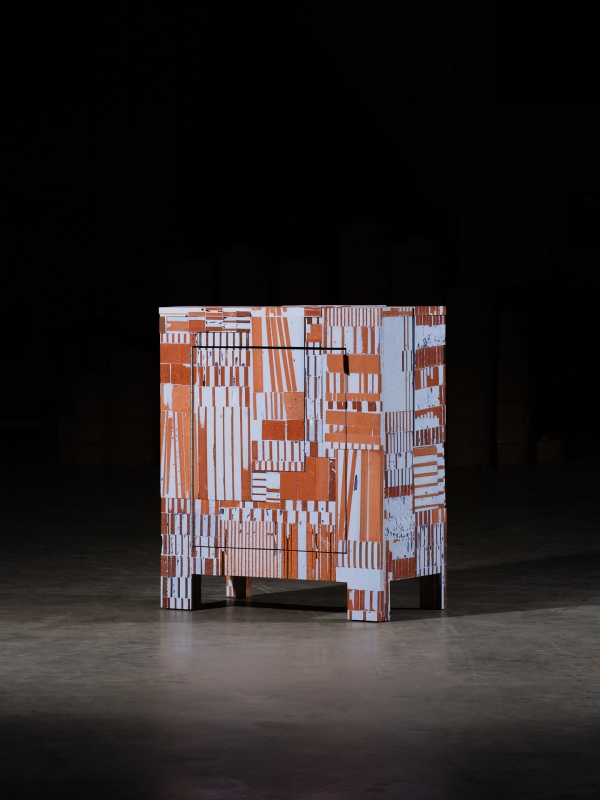 http://www.aurelienveyrat.com/files/gimgs/th-57_Aurélien Veyrat_c_studio_b_helle 104.jpg