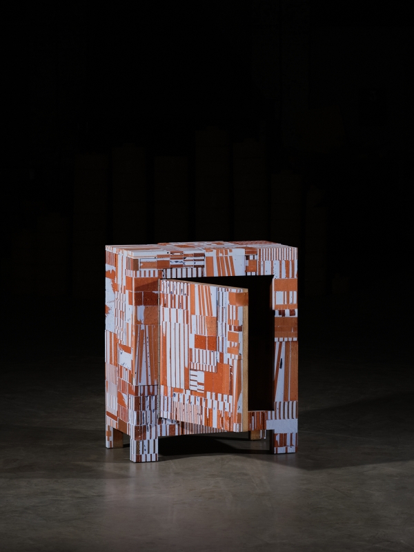 http://www.aurelienveyrat.com/files/gimgs/th-57_Aurélien Veyrat_c_studio_b_helle 103.jpg