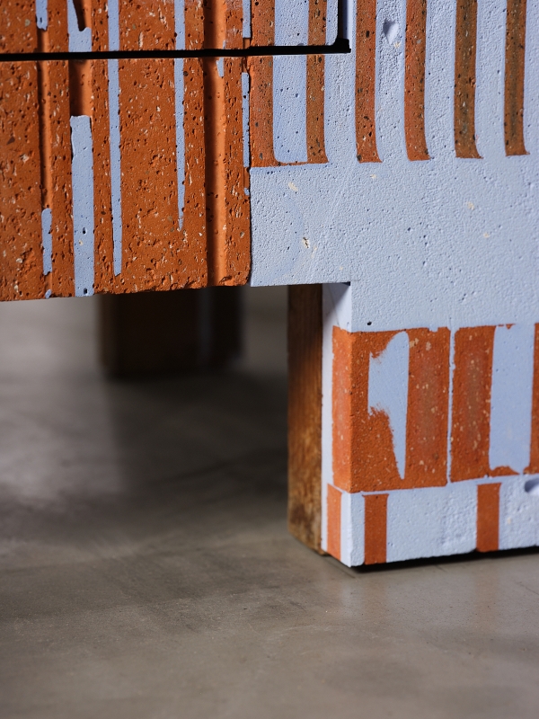 http://www.aurelienveyrat.com/files/gimgs/th-57_Aurélien Veyrat_c_studio_b_helle 96.jpg