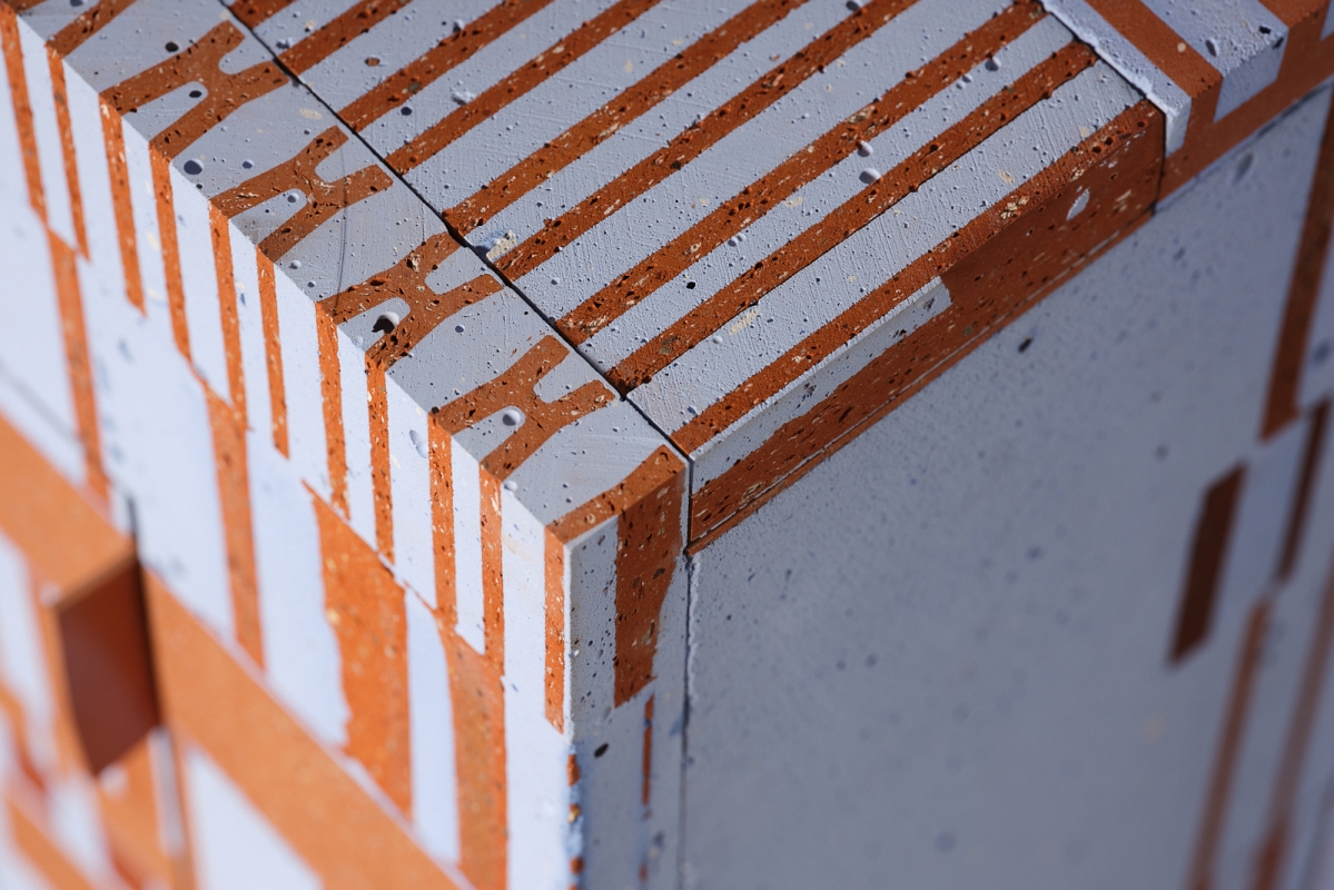 http://www.aurelienveyrat.com/files/gimgs/th-57_Aurélien Veyrat_c_studio_b_helle 98.jpg