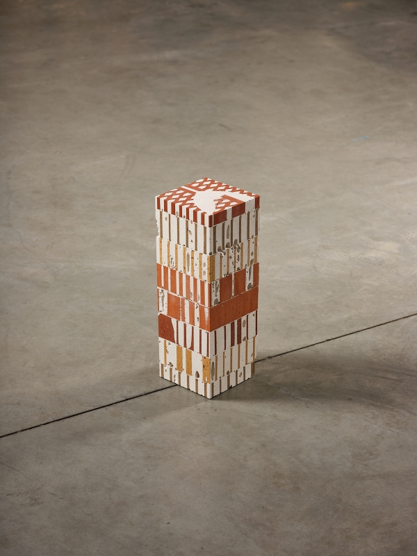 http://www.aurelienveyrat.com/files/gimgs/th-58_Aurélien Veyrat_c_studio_b_helle 21_v3.jpg