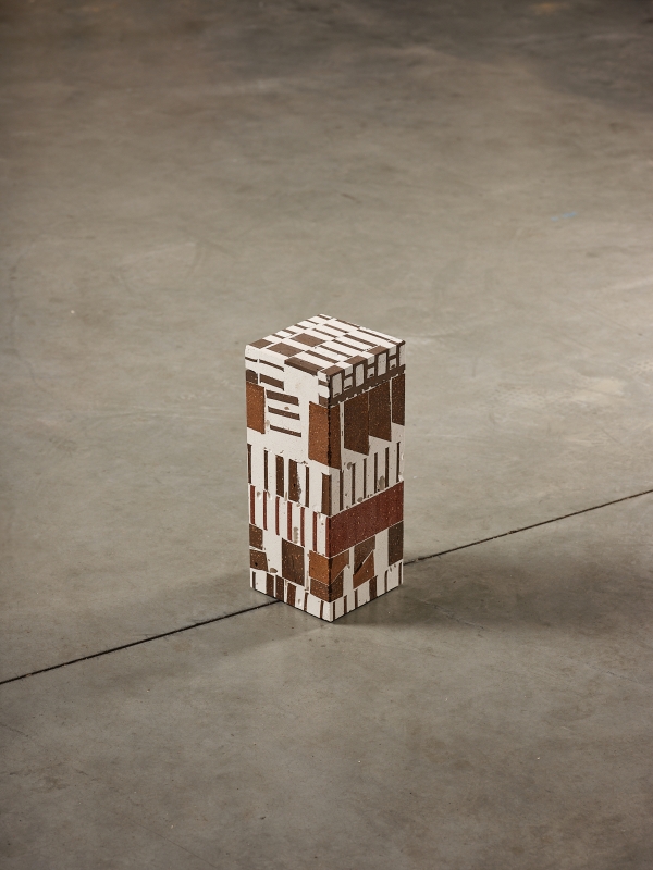 http://www.aurelienveyrat.com/files/gimgs/th-58_Aurélien Veyrat_c_studio_b_helle 48_v2.jpg