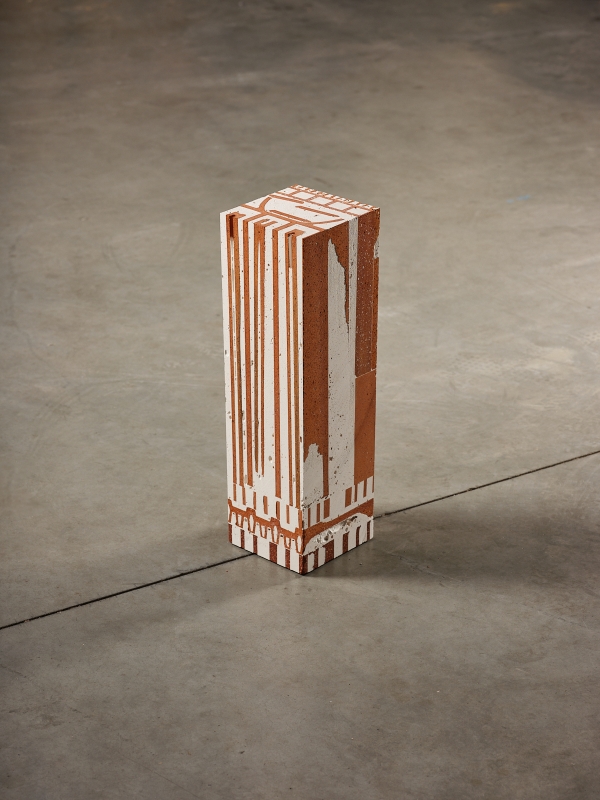 http://www.aurelienveyrat.com/files/gimgs/th-58_Aurélien Veyrat_c_studio_b_helle 35.jpg