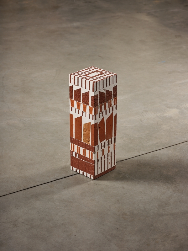 http://www.aurelienveyrat.com/files/gimgs/th-58_Aurélien Veyrat_c_studio_b_helle 15_v3.jpg