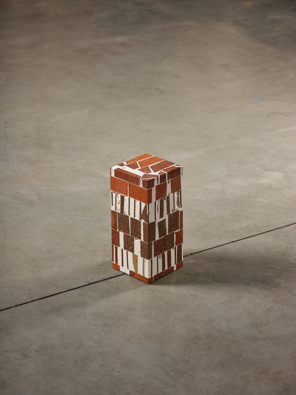 http://www.aurelienveyrat.com/files/gimgs/th-58_Aurélien Veyrat_c_studio_b_helle 27.jpg