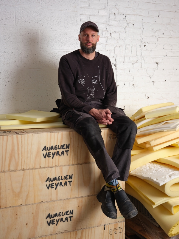 http://www.aurelienveyrat.com/files/gimgs/th-55_Aurélien Veyrat_c_studio_b_helle 0_v3.jpg